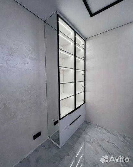 Шкаф стенка