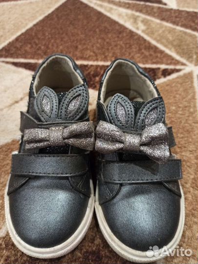 Туфельки для девочки 24 размер
