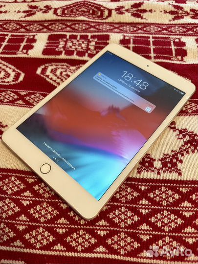 iPad mini 3 16 с Sim LTE
