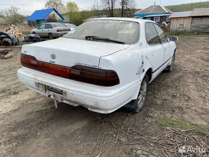 Toyota Vista Cv30, 2CT