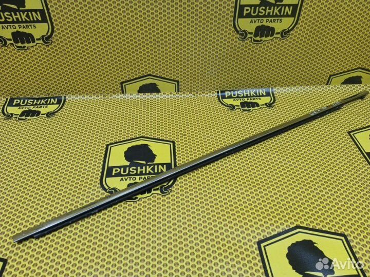 Уплотнитель двери/стекла (бархотка) Mitsubishi Eclipse Cross