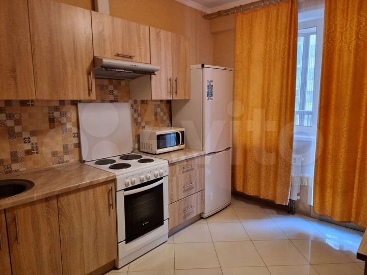1-к. квартира, 38 м², 19/25 эт.