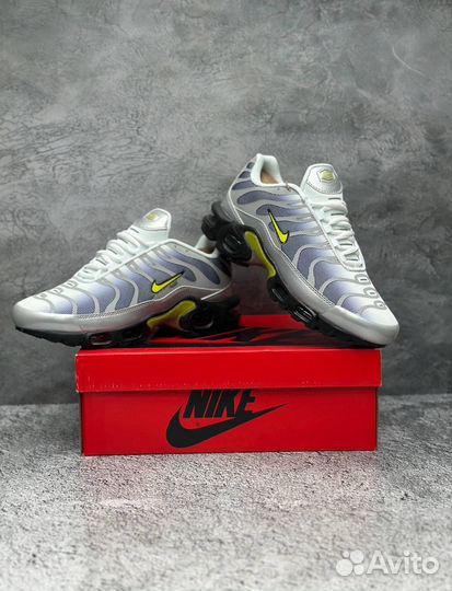 Nike Air Max Plus Obsidian Opti Yellow