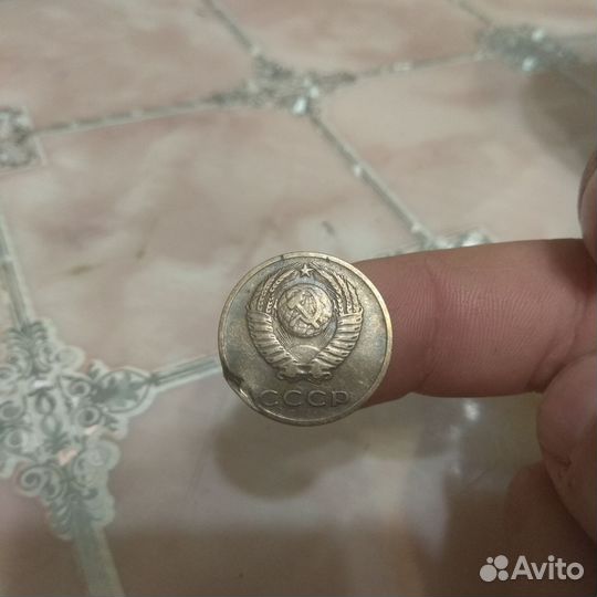 Монеты СССР 3 копейки 1972 с браком и рассоосность