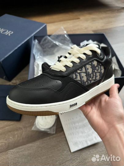 Кроссовки Dior Low-Top Sneaker B27