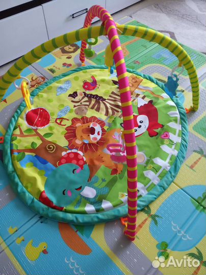 Развивающий коврик