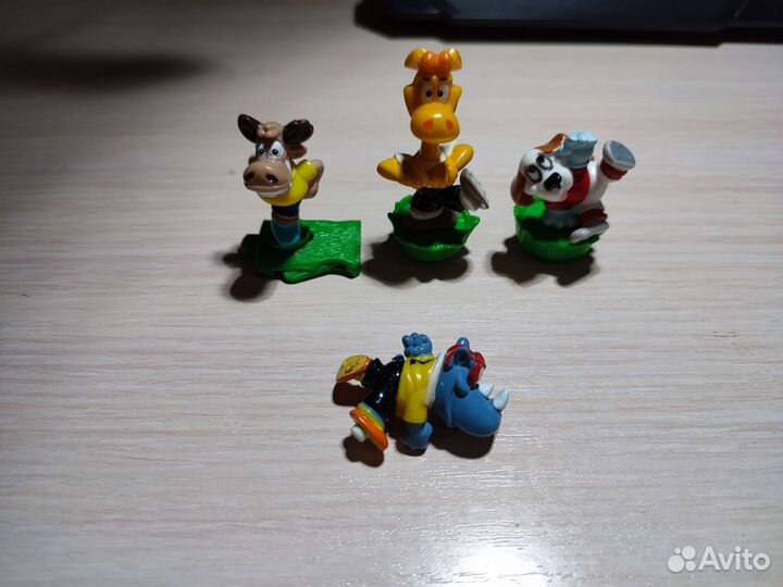 Животные футболисты из Киндера