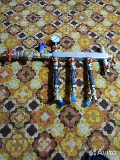Распределитель на теплый пол и отопление