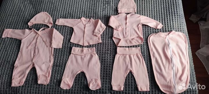 Комплект одежды для новорожденного