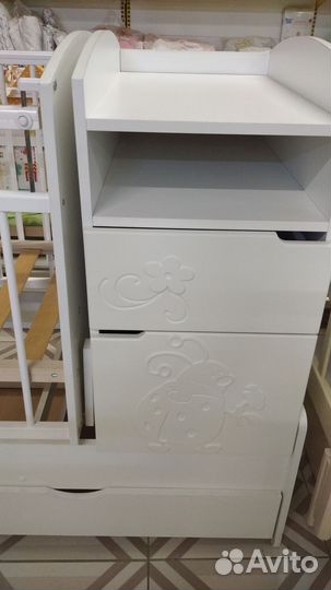 Детская кроватка с комодом и маятником Элис Жужа