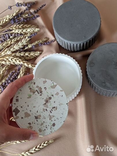 Шкатулка для украшений