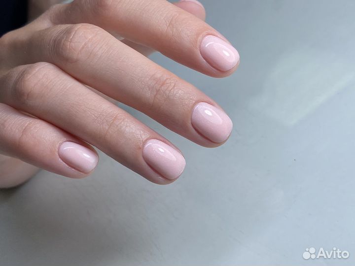 Маникюр гель-лак дизайн (в студии)