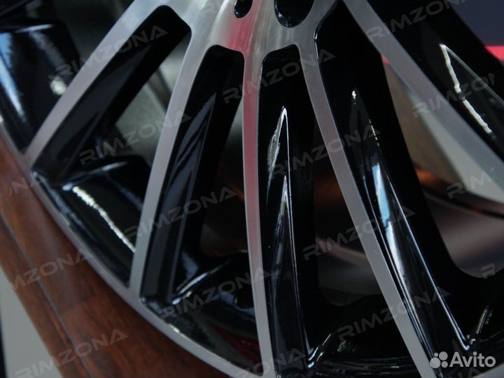 Литые диски AMG 14L R21 на Mercedes. Арт3390