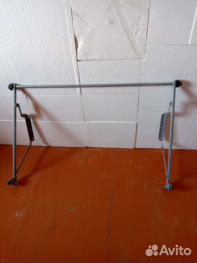 Подъемный механизм на диван