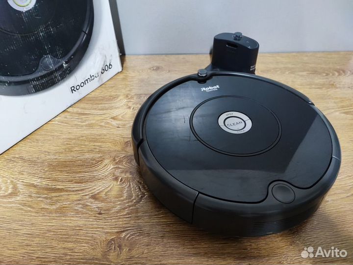 Робот-пылесос iRobot
