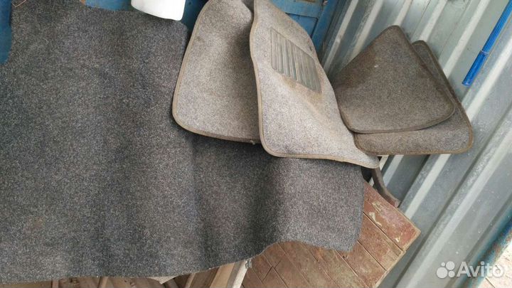 Коврики салона и багажника Ауди 80