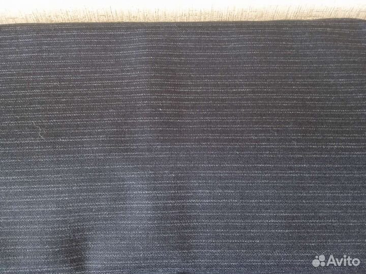 Отрезы ткани в ассортименте