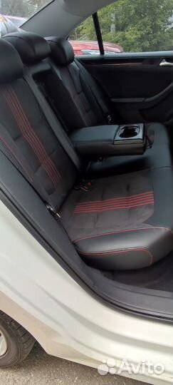 Авточехлы на Volkswagen Jetta 6