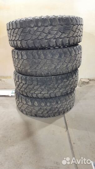 Cooper Discoverer S/T Maxx 255/80 R17