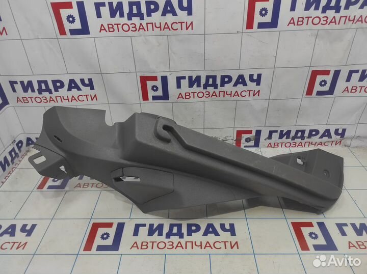 Направляющая шторки багажника левая Ford Focus 2 1706892