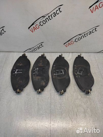 Колодки тормозные передние Volkswagen Tiguan 2 2.0