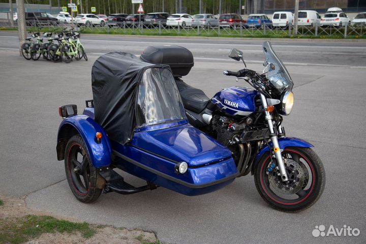 Yamaha XJR1300 c коляской