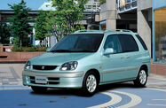 Toyota Raum I (1997—2003) Минивэн