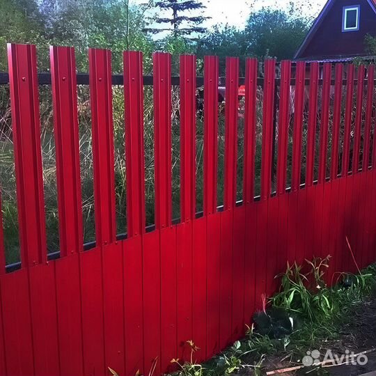 Комби забор из профнастила и штакетника в Удомле