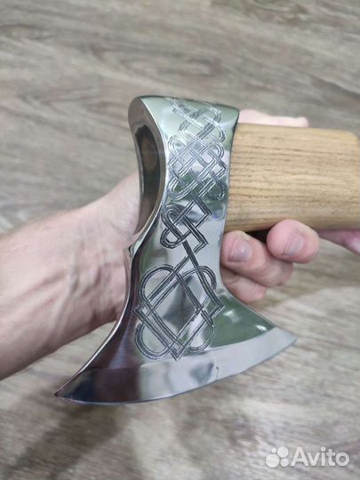 Топор ручной работы