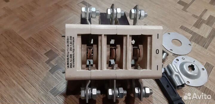 Выключатель-разъединитель