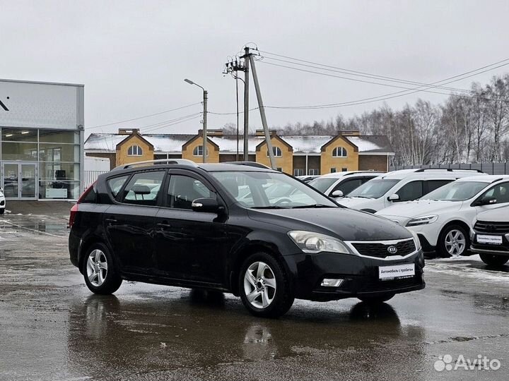 Kia Ceed 1.6 МТ, 2011, 300 000 км