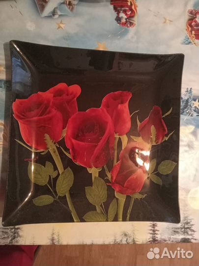 Тарелки с розами