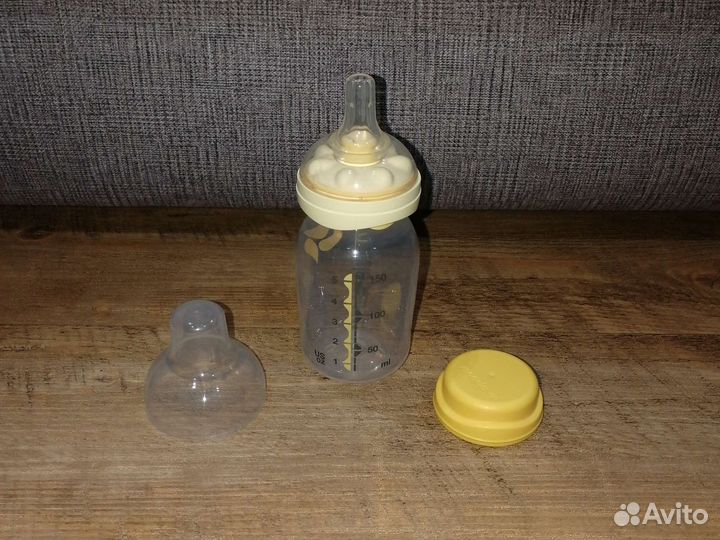 Соска medela calma с бутылочкой