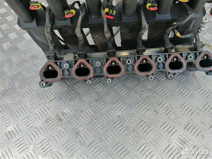 Коллектор впускной Chevrolet Epica V250 X20D1 2011