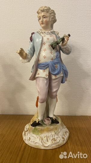 Статуэтка Sitzendorf