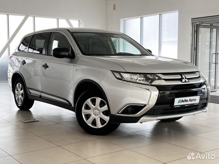 Mitsubishi Outlander 2.0 CVT, 2018, 107 800 км