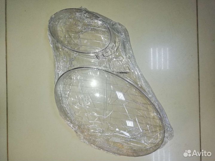 Стекло фары Mercedes-Benz w210/w211