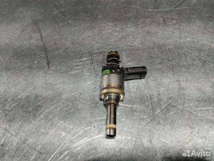 Форсунка Mercedes E-Class W212 M271 1.8TI 2010