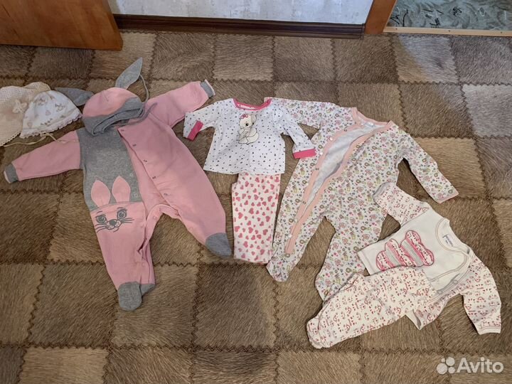 Детские вещи от 0 до года