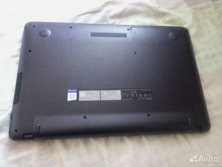 Ноутбук asus