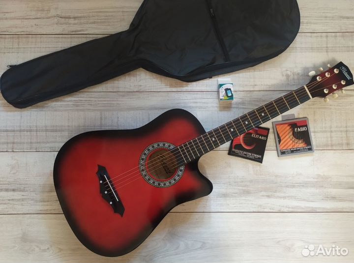 Акустическая гитара