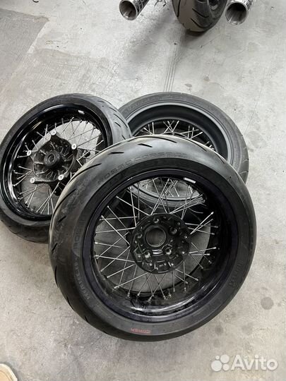 Колёса для мотоцикла 16,17,19