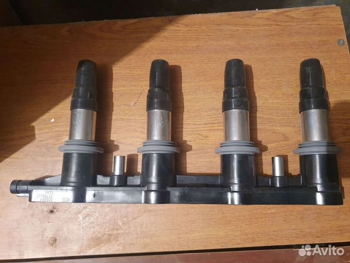 Новый оригинальный модуль зажигания 25186687