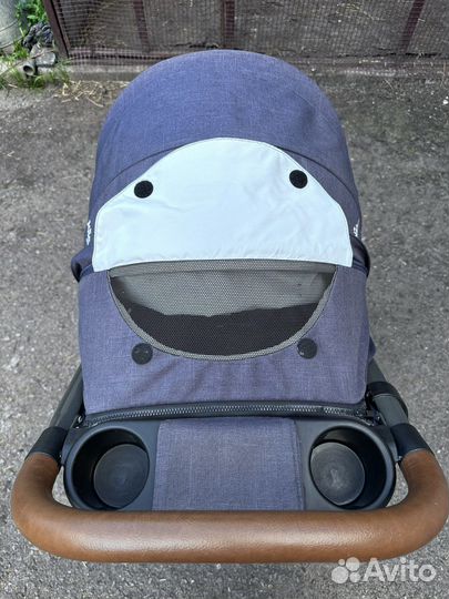 Коляска прогулочная Joie Signature