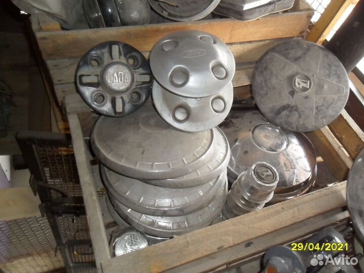 Колпаки СССР, Форд