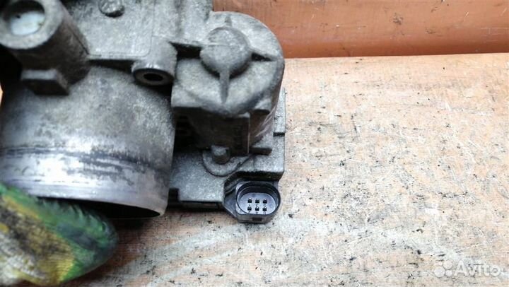 Заслонка дроссельная Volkswagen Golf 5 (2003-2009)