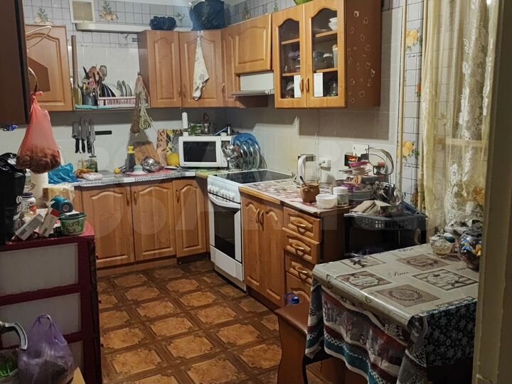 2-к. квартира, 61 м², 1/5 эт.