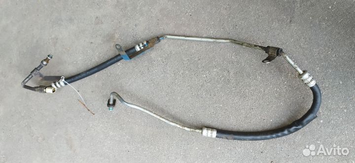 Трубка гур Renault logan, Sandero