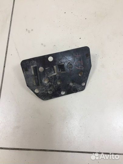 Кронштейн Skoda Fabia