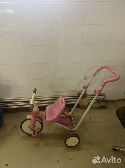 Детский трехколесный велосипед